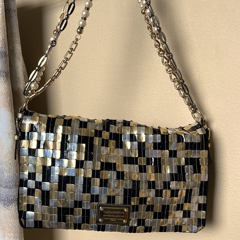 Dolce & Gabbana D&G Embellished Miss Charles Bag With Chain And Pearl - Picture 8 of 9